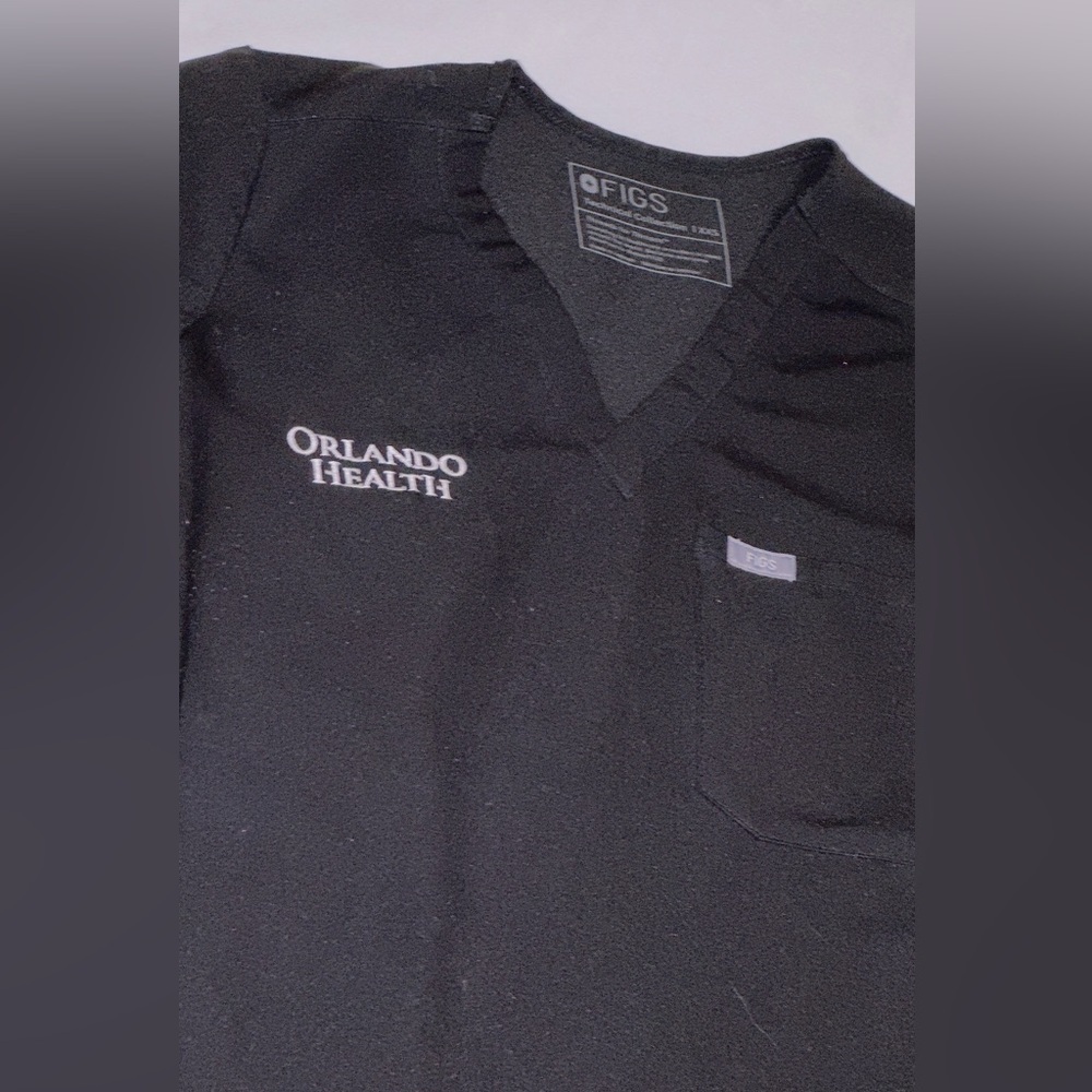 Figs customized Orlando health black scrub top one packet Catrina XXS